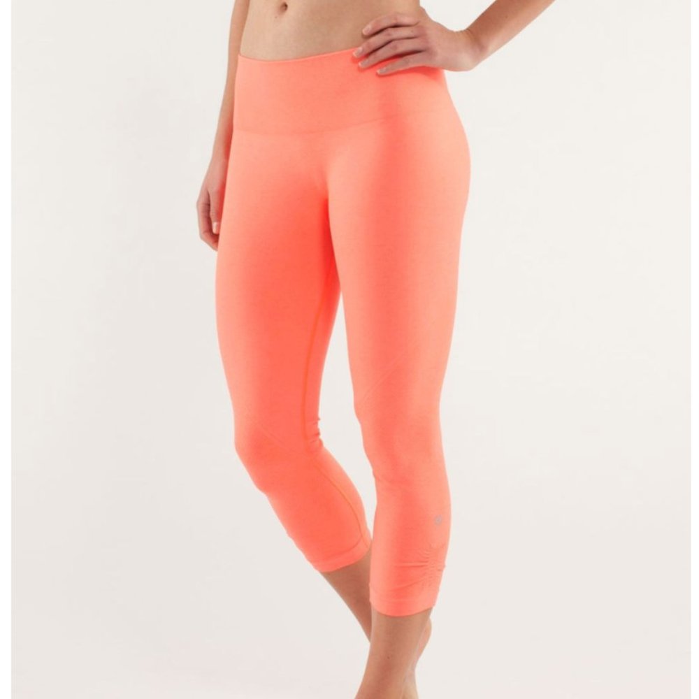 Lululemon In the Flow Crop Leggings